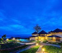 Sopa Lodges have been operating in Kenya and Tanzania for around 30 years. They currently have 5 lodges in Kenya and 3 in Tanzania.

Lake Nakuru Sopa opened in 2017. High on the escarpment, the lodge has lovely views across Lake Nakuru National Park and the gleaming lake at